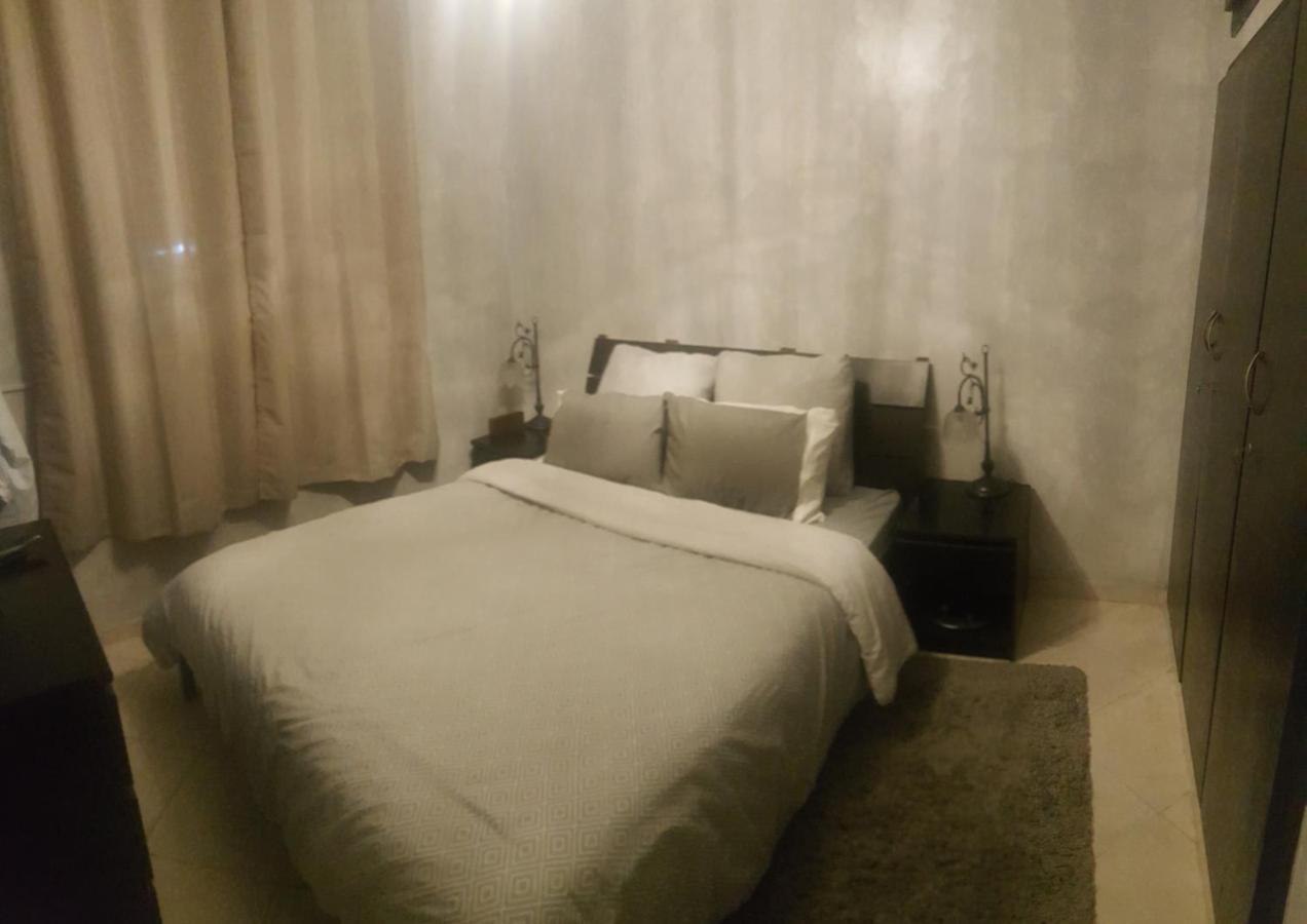 Ayam Room Salé Kültér fotó